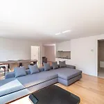 Wollishofen Station 2 Bedroom Luxury Zurich