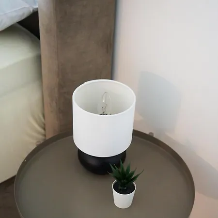 דירה Wollishofen Station 2 Bedroom Luxury *