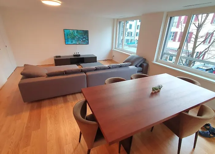 Wollishofen Station 2 Bedroom Luxury Zúrich