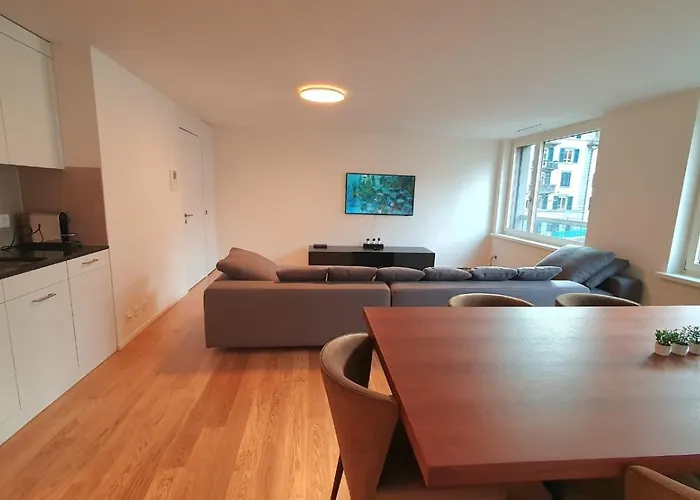 Wollishofen Station 2 Bedroom Luxury *