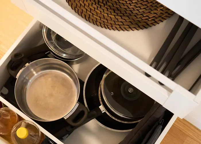 Wollishofen Station 2 Bedroom Luxury *