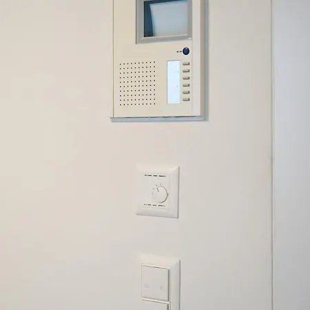 Apartamento Wollishofen Station 2 Bedroom Luxury *