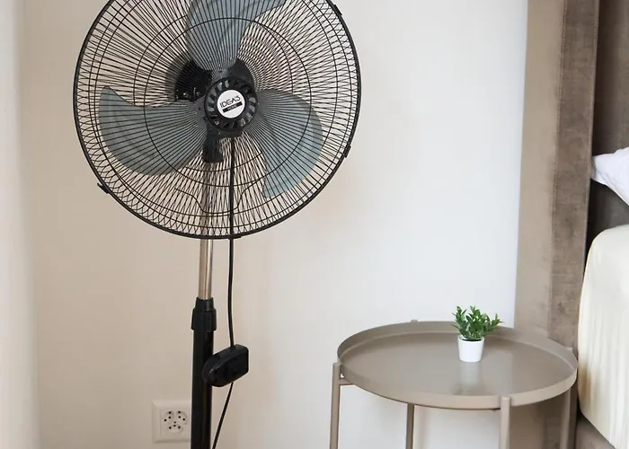 Wollishofen Station 2 Bedroom Luxury 아파트