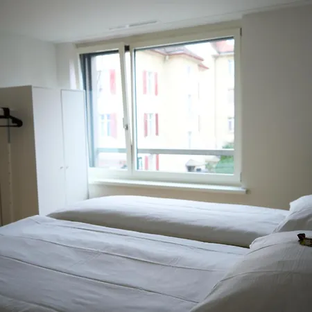 Apartamento Wollishofen Station 2 Bedroom Luxury *